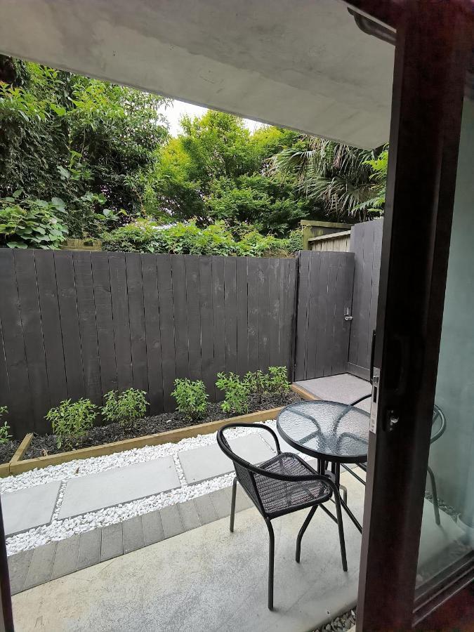 Private Room With Ensuite & Garden Epsom Auckland Eksteriør bilde